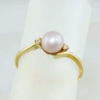 Pink Cultured Pearl